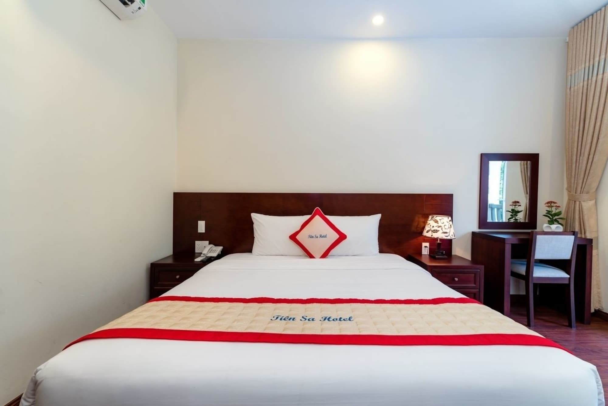 เตียนซา รีทรีต Hotel Son Tra ภายนอก รูปภาพ
